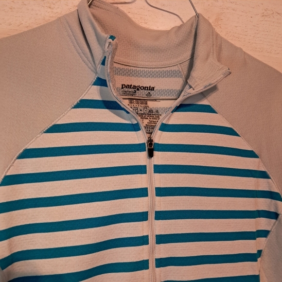 Patagonia Capilene 3 Midweight Half Zip Striped Pullover Base Layer Women's Med - Picture 3 of 8